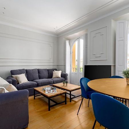 Apartamento Plaza De La Merced 4 Habitaciones Málaga Eksteriør billede