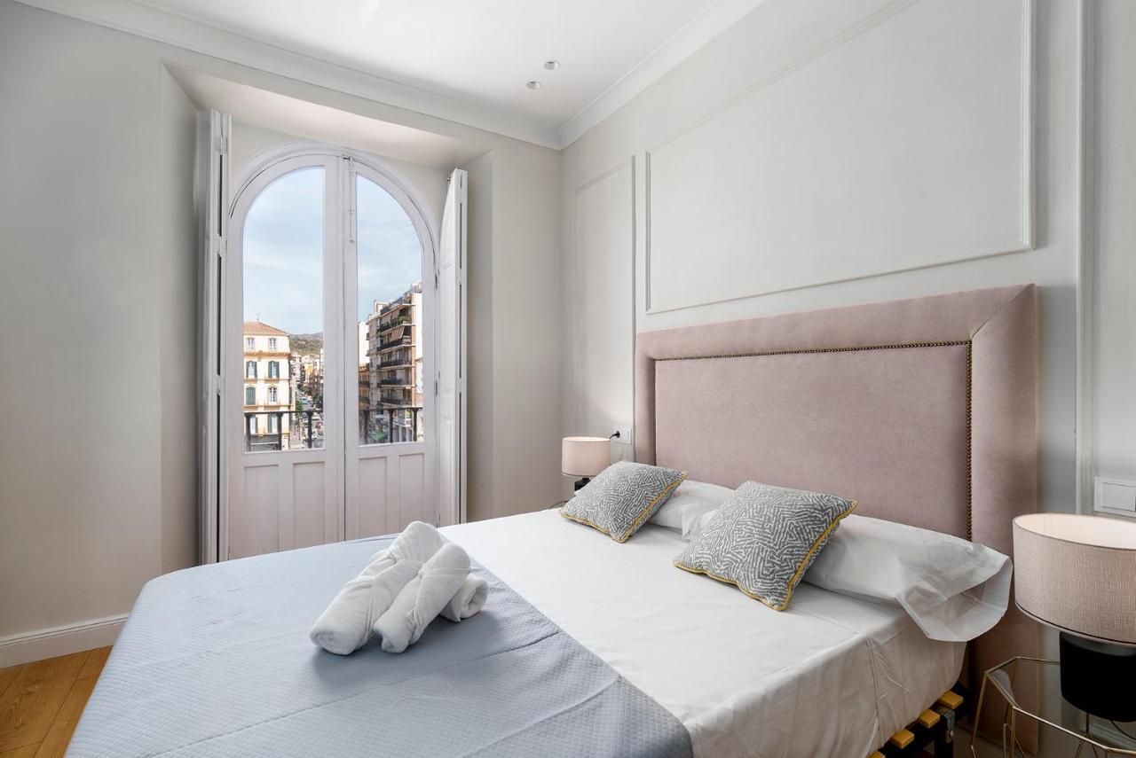 Apartamento Plaza De La Merced 4 Habitaciones Málaga Eksteriør billede