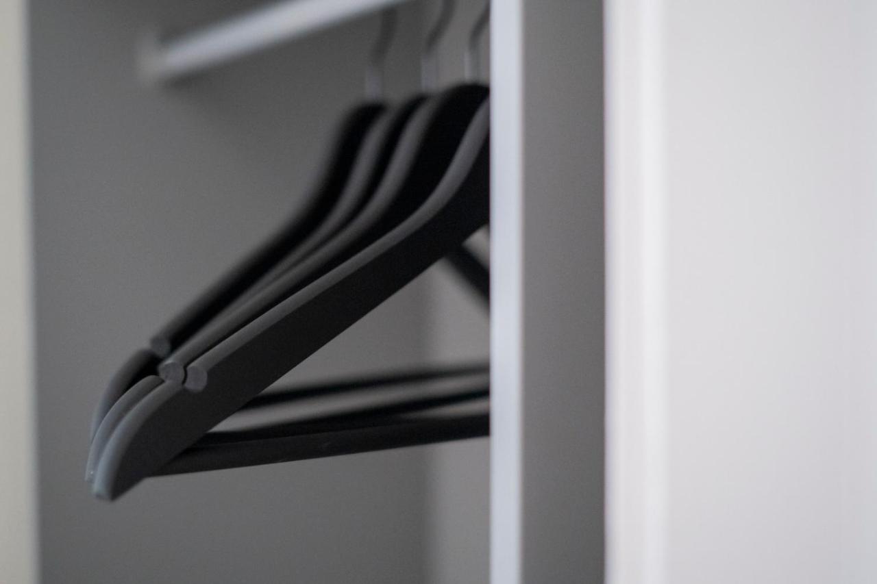 Apartamento Plaza De La Merced 4 Habitaciones Málaga Eksteriør billede