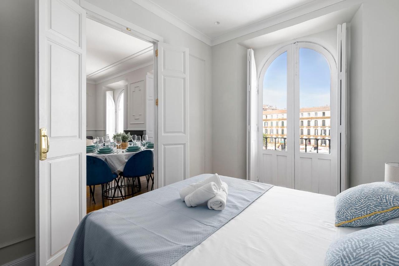 Apartamento Plaza De La Merced 4 Habitaciones Málaga Eksteriør billede
